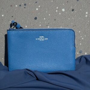 Coach Corner Zip Wristlet Sports Blue (NWT)